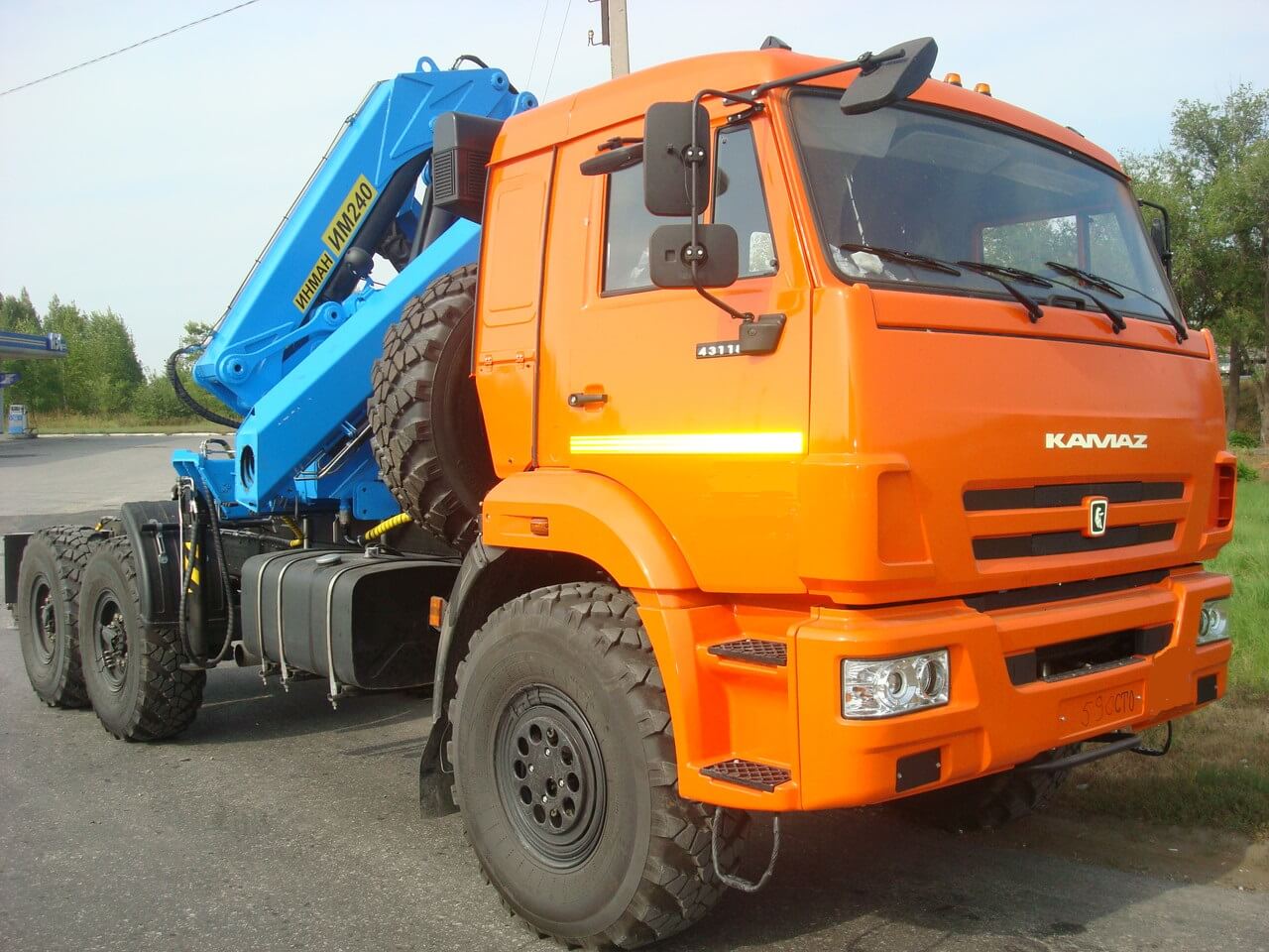 Камаз с ленивцем 65208